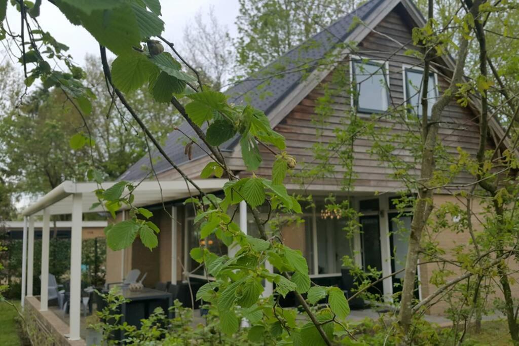 Sfeervolle Villa In Gasselte Drenthe Bij Hemelriek Esterno foto